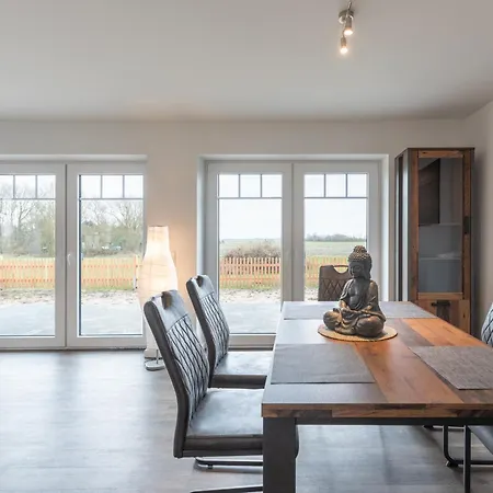 Tinkeltutenhus アパート *